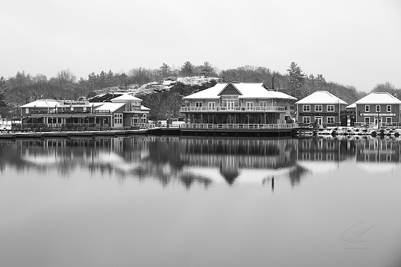 Gravenhurst Harbour (Monochrome)